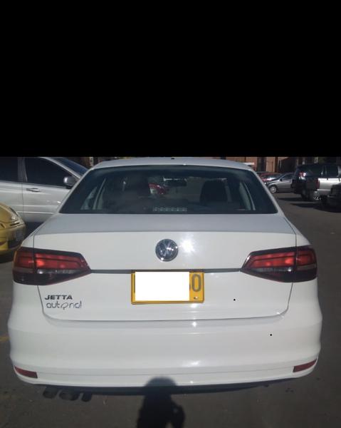 Volkswagen Jetta • 2017 • 24,000 km 4