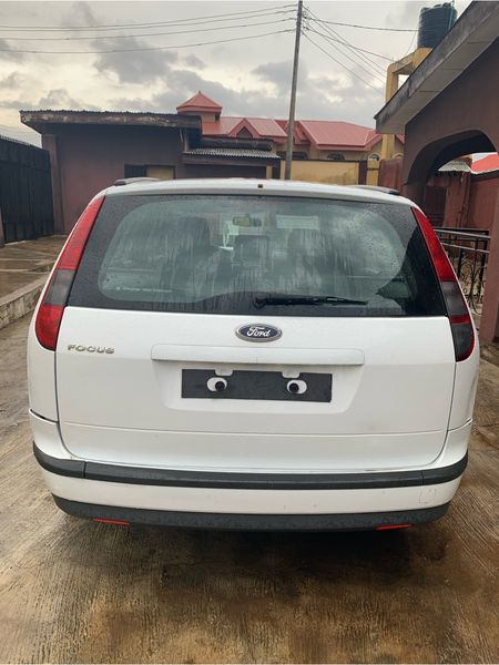 Ford Focus • 2008 • 229,000 km 4