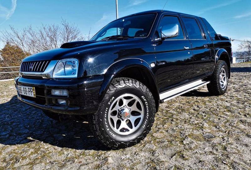 Mitsubishi L200 • 2000 • 195,000 km 1