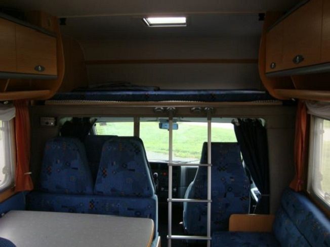 Fiat Ducato • 2002 • 76,000 km 9