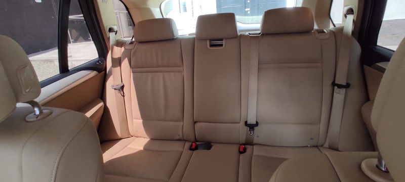 BMW X5 • 2013 • 112,000 km 7