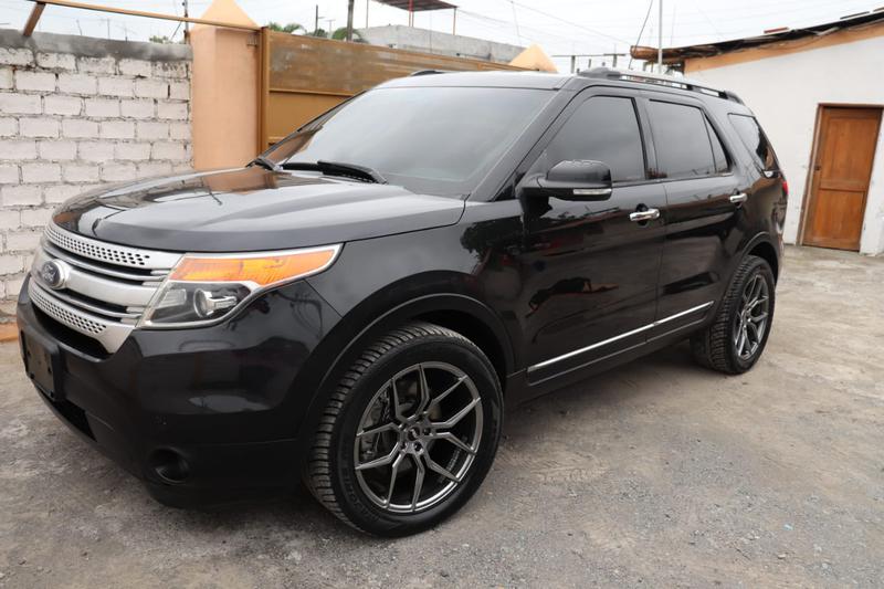Ford Explorer • 2013 • 111,840 km 9