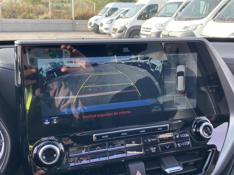 Toyota Highlander Hybrid • 2022 • 46,424 km 8