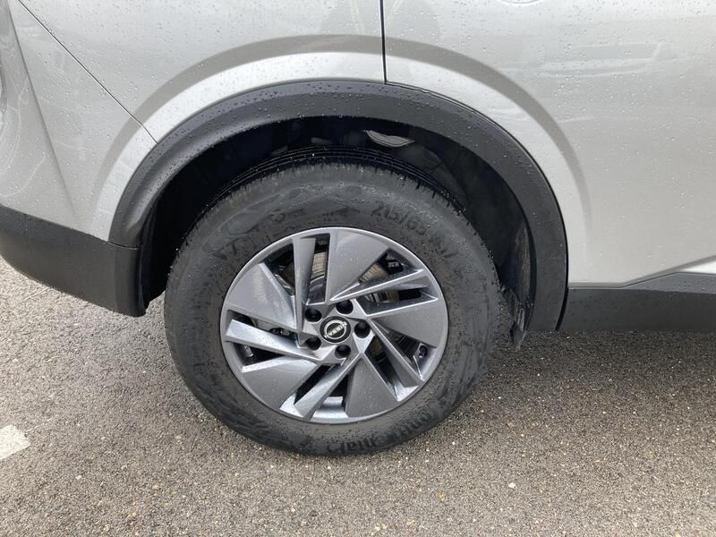 Nissan Qashqai • 2024 • 13,848 km 10