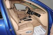 Porsche Macan • 2019 • 30,000 km 2