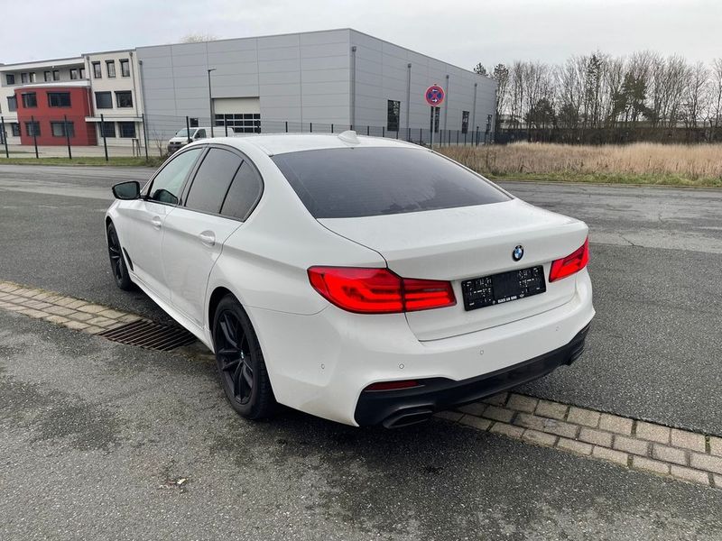 BMW 5 Series • 2017 • 97,600 km 2
