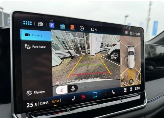 Volkswagen Tiguan • 2025 • 100 km 2