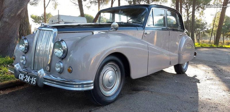 Volkswagen e-Golf • 1980 • 60,000 km 3