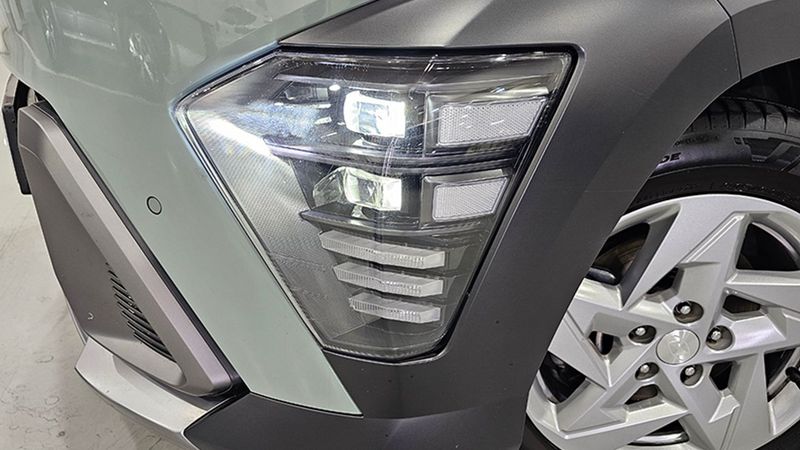 Hyundai Kona • 2023 • 33,234 km 5