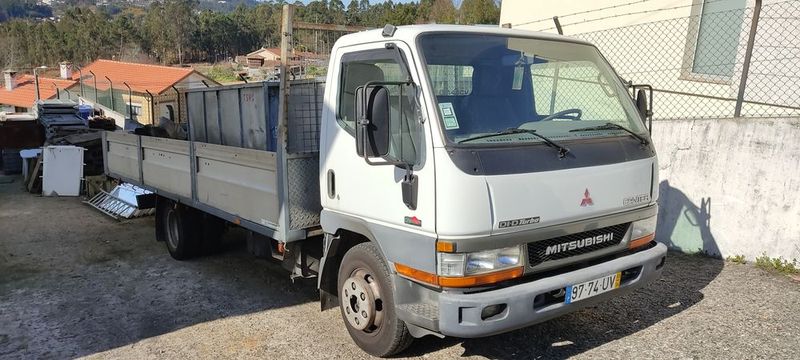 Mitsubishi Fuso canter • 2003 • 198,000 km 1