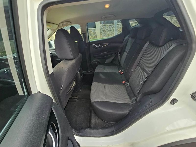 Nissan Qashqai • 2015 • 114,000 km 4