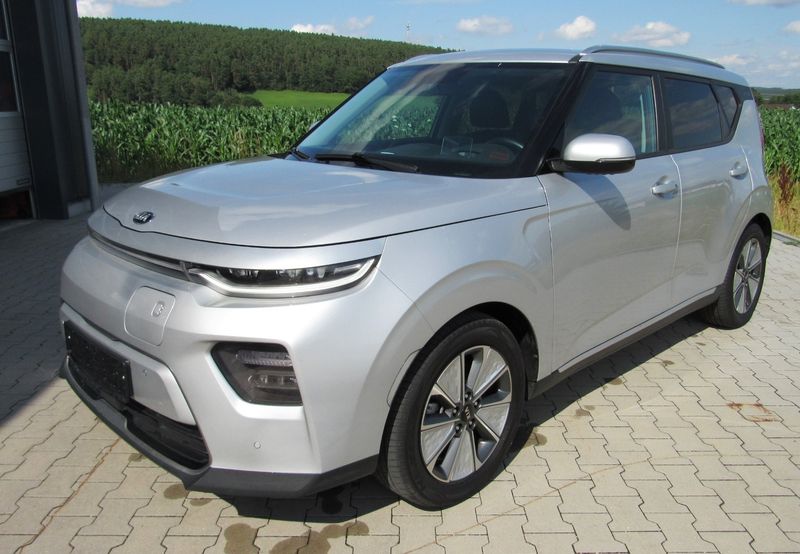 Kia Soul EV • 2021 • 60,500 km 1