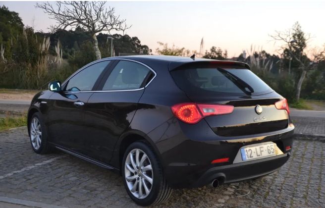 Alfa Romeo Giulietta • 2010 • 140,000 km 1