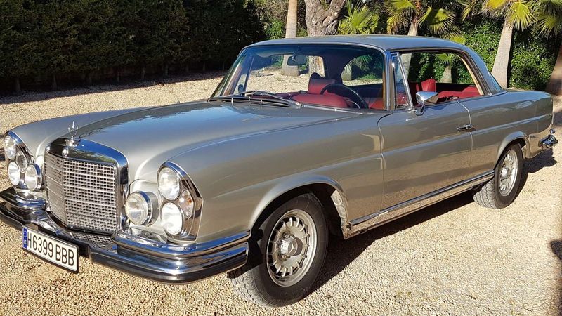 Mercedes-Benz 260 - 560 SE • 1969 • 150,000 km 1