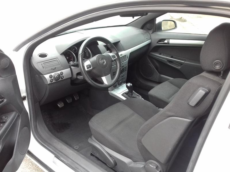 Opel Astra • 2007 • 154,700 km 12