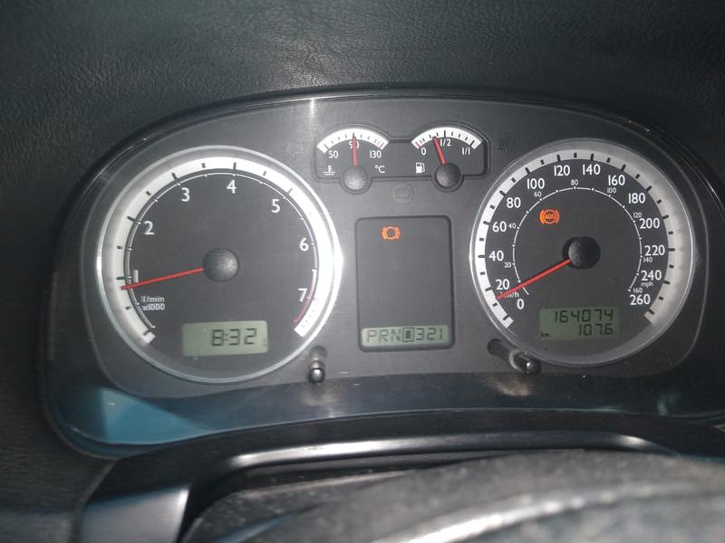 Volkswagen Jetta • 2004 • 164,000 km 1