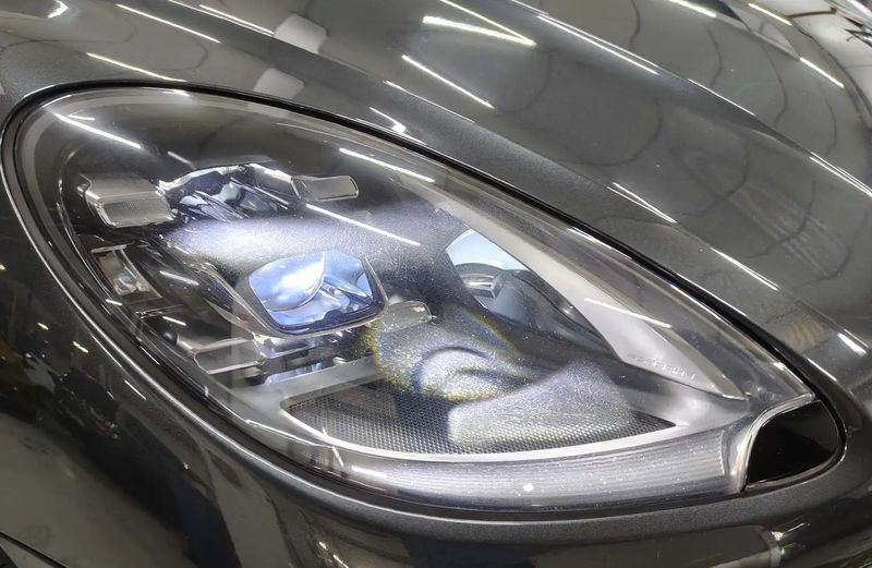 Porsche Macan • 2017 • 138,792 km 10