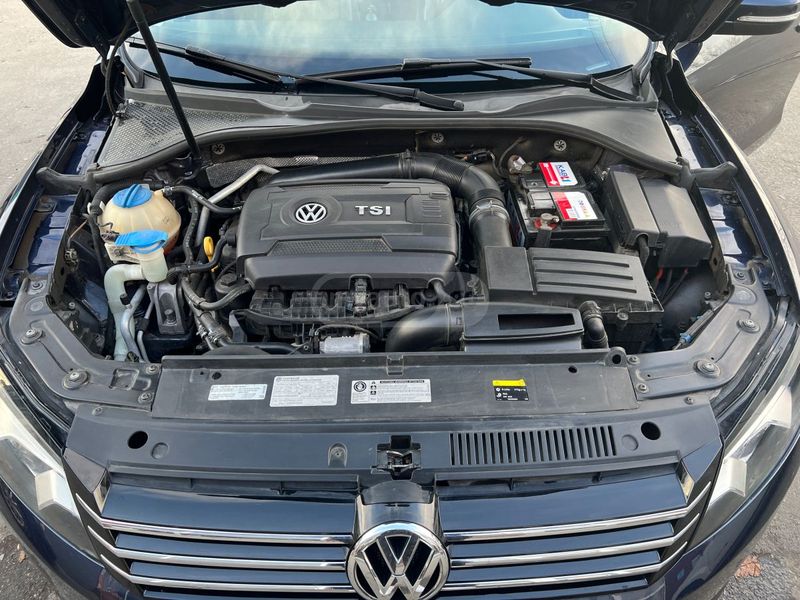 Volkswagen Passat • 2015 • 117,700 mi 6