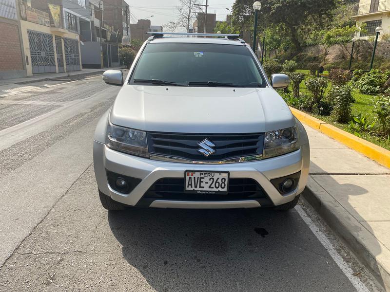 Suzuki Grand Nomade • 2017 • 61,000 km 10