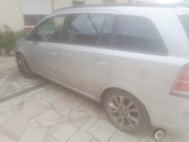 Opel Zafira • 2007 • 310,622 km 1