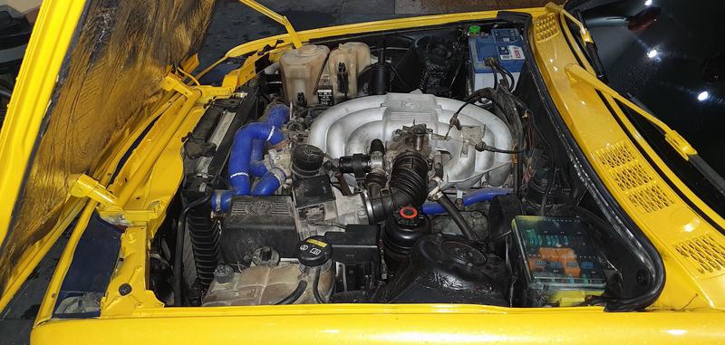 BMW M3 • 1989 • 158,481 km 9