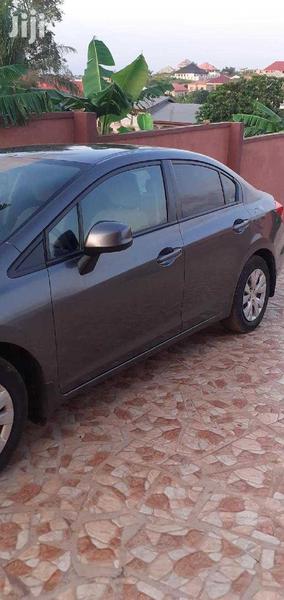 Honda Civic • 2012 • 132,005 km 5