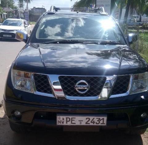 Nissan Navara • 2008 • 150,000 km 3