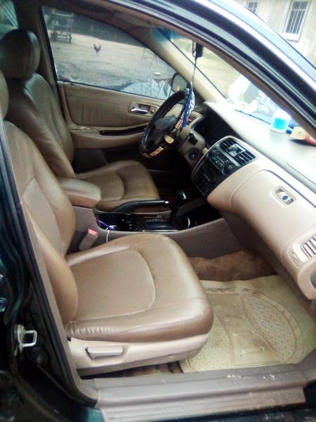 Honda Accord • 1999 • 125,000 km 9