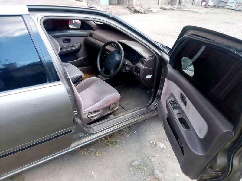 Nissan Sunny ex saloon • 1996 • 18,000 km 17