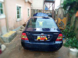 Toyota Corolla • 2004 • 25,890 km 3