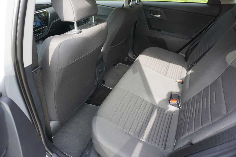Toyota Auris • 2018 • 71,200 km 10