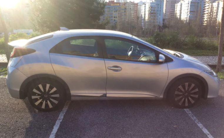 Honda Civic • 2015 • 26,417 km 9