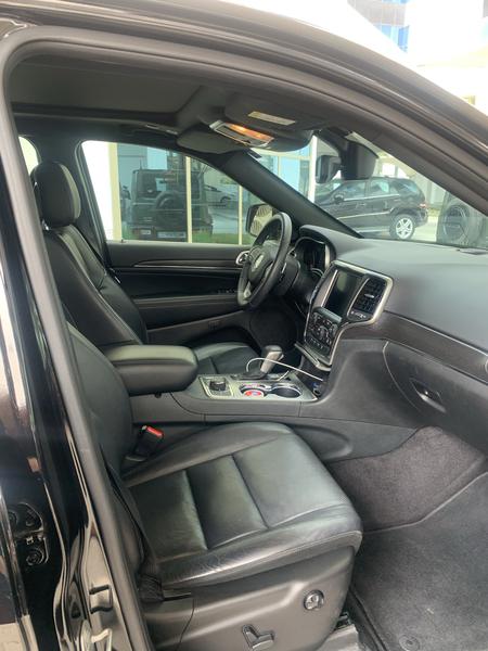 Jeep Cherokee • 2018 • 23,700 km 3