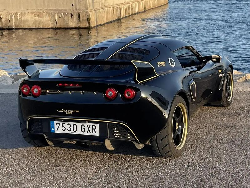 Lotus Exige • 2010 • 53,800 km 4