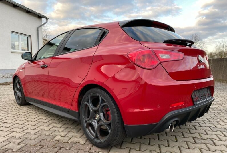 Alfa Romeo Giulietta • 2014 • 88,900 km 4