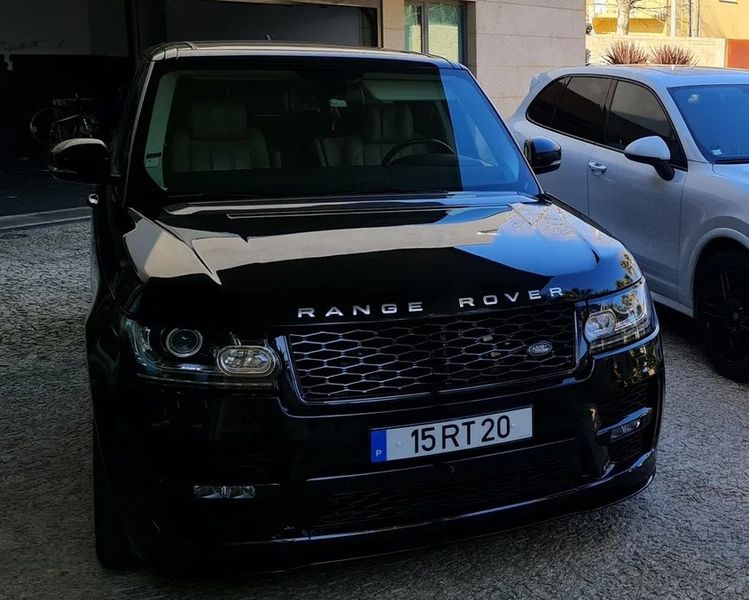 Land Rover Range Rover • 2016 • 179,750 km 4