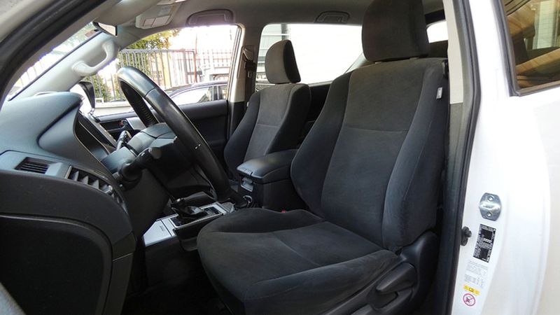 Toyota Land Cruiser • 2018 • 139,000 km 9