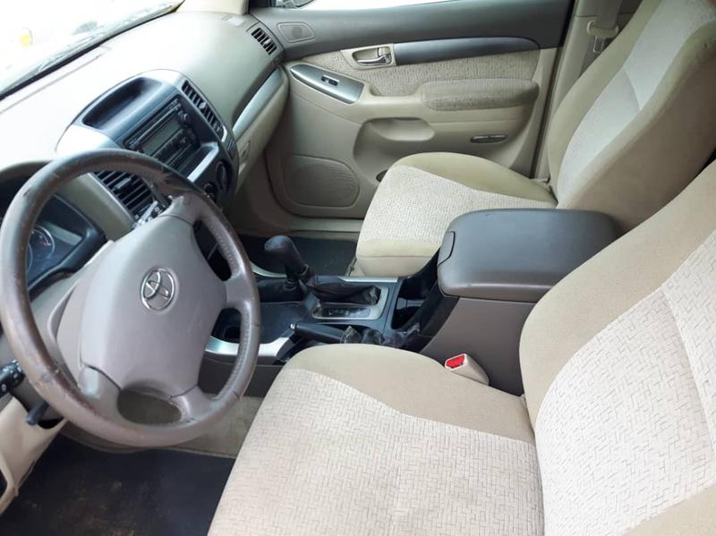 Toyota Land Cruiser • 2006 • 97,361 km 7