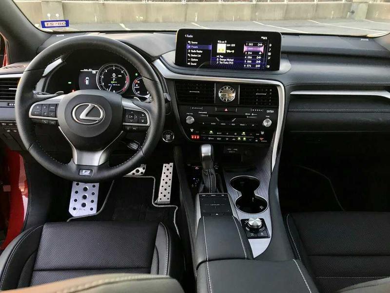 Lexus RX 450h • 2019 • 200 km 1