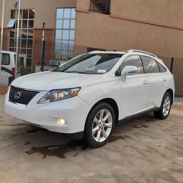 Lexus RX • 2010 • 2,150 km 3