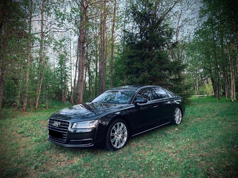 Audi A8 • 2016 • 63,500 km 4