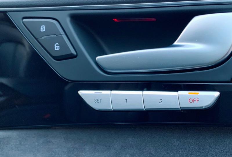 Audi A8 • 2016 • 63,500 km 5