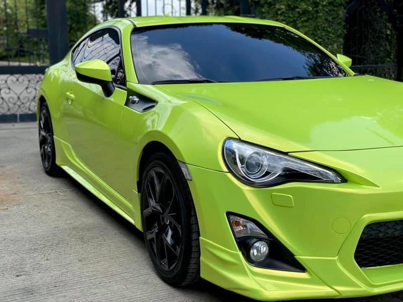 Toyota 86 • 2015 • 25,000 km 1