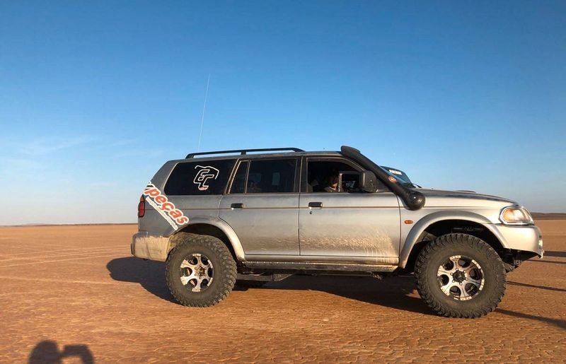 Mitsubishi Pajero • 2000 • 300,000 km 3