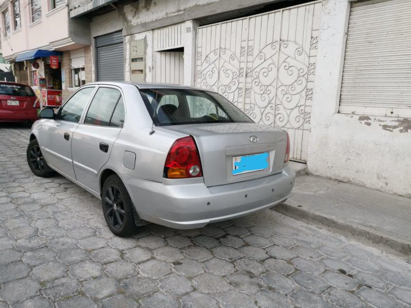 Hyundai Accent • 2005 • 999,999 km 8