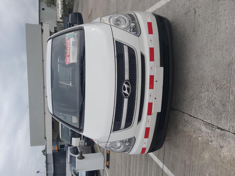 Hyundai H1 • 2012 • 162,000 km 1