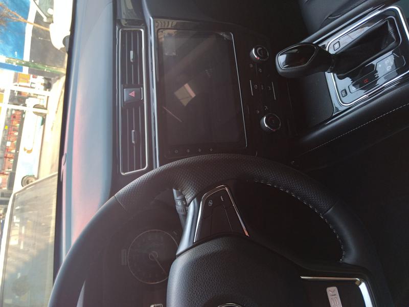 DFSK New Glory • 2021 • 6,500 km 3