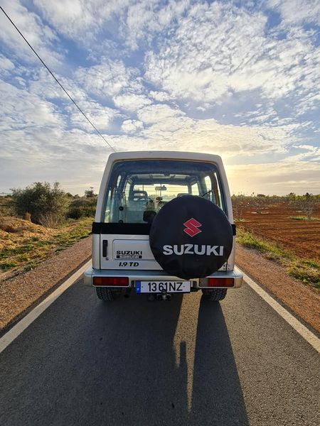 Suzuki Samurai • 1999 • 120,000 km 5