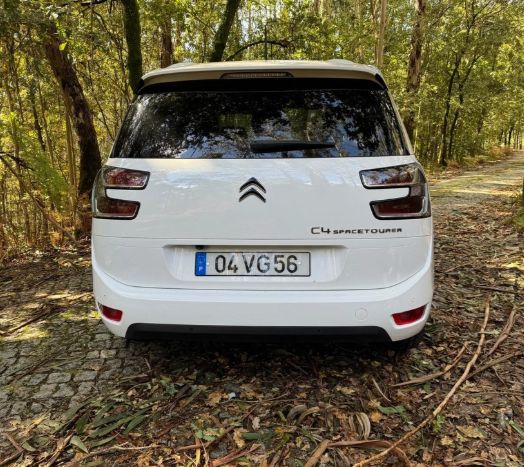 Citroën C4 • 2018 • 150,000 km 3
