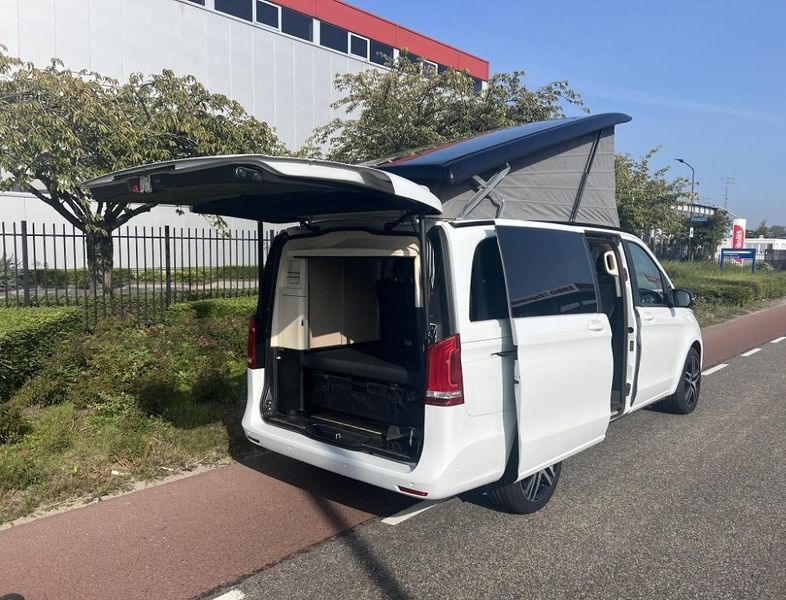 Mercedes-Benz 210 Van • 2018 • 101,000 km 14